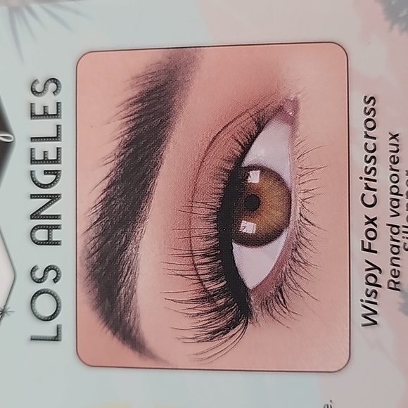 Ioni Los Angeles " HALFling Wispy Fox Crisscross Eyelashes Reusable - Picture 1 of 5